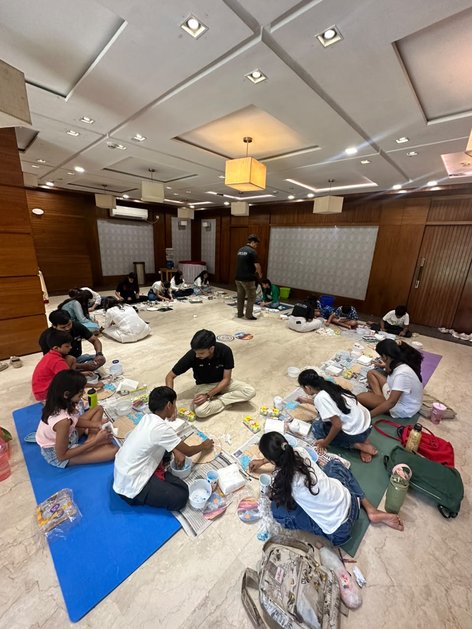Students in a Skylark art workshop